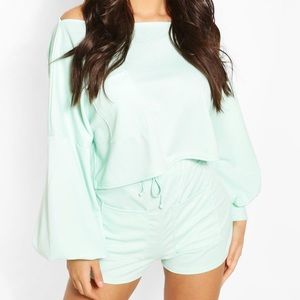 OFF THE SHOULDER LOUNGE SET